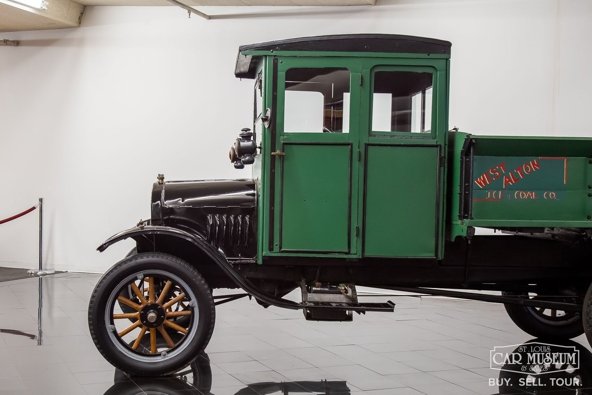 Ford-Model-T-1927-Truck-15