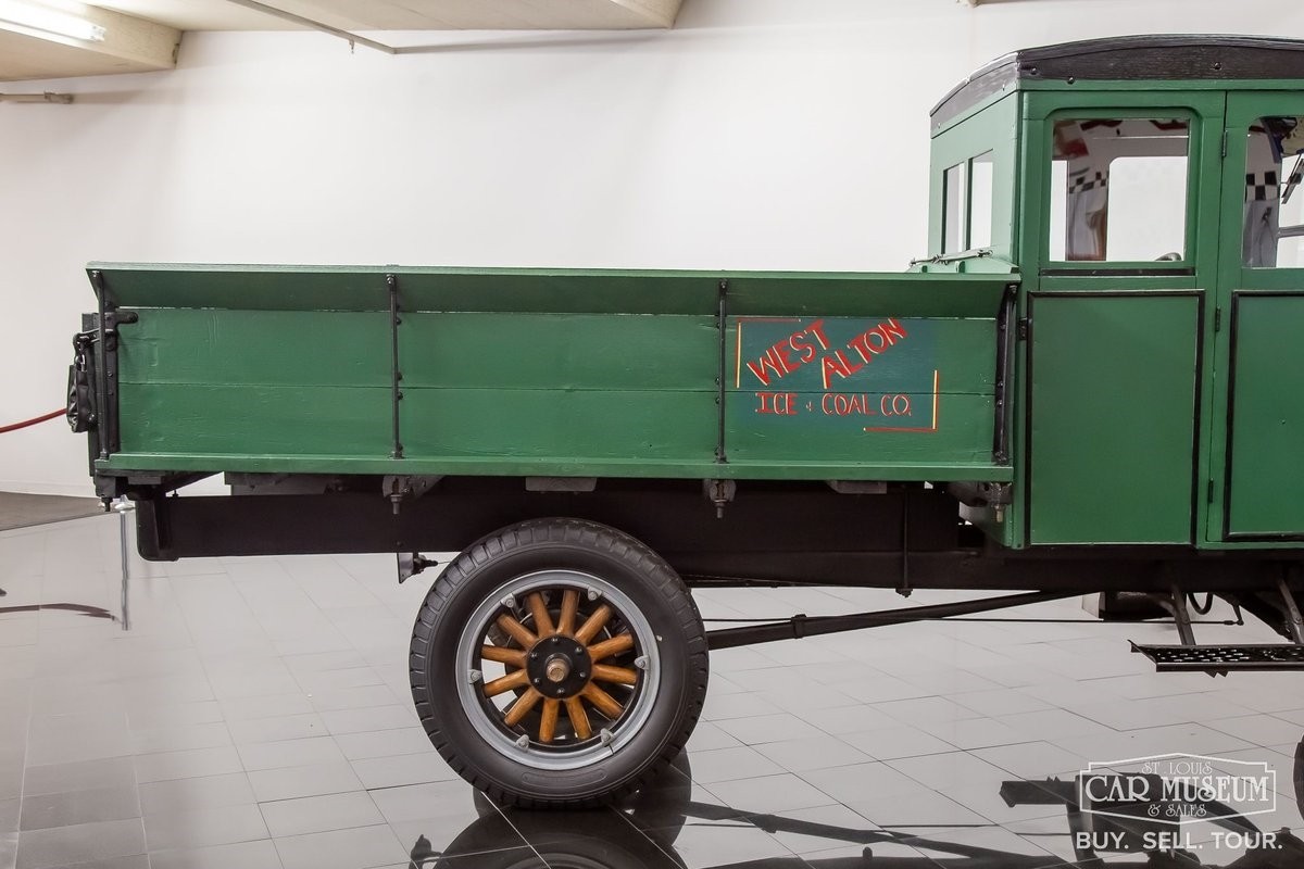 Ford-Model-T-1927-Truck-20
