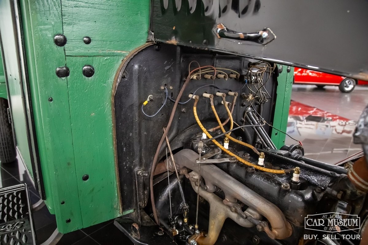 Ford-Model-T-1927-Truck-32