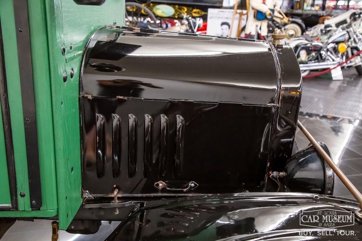 Ford-Model-T-1927-Truck-38