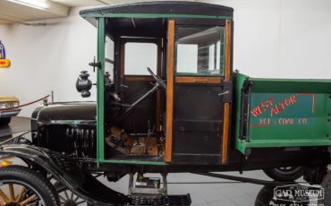 Ford-Model-T-1927-Truck-4