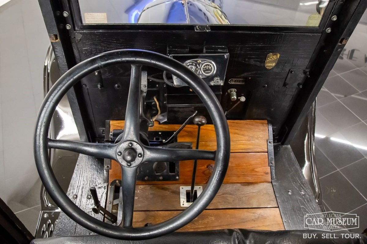 Ford-Model-T-1927-Truck-5