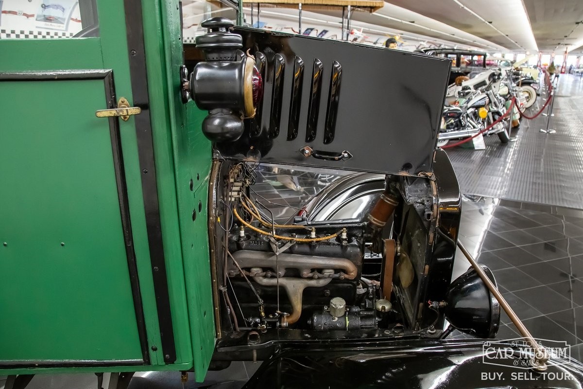 Ford-Model-T-1927-Truck-9