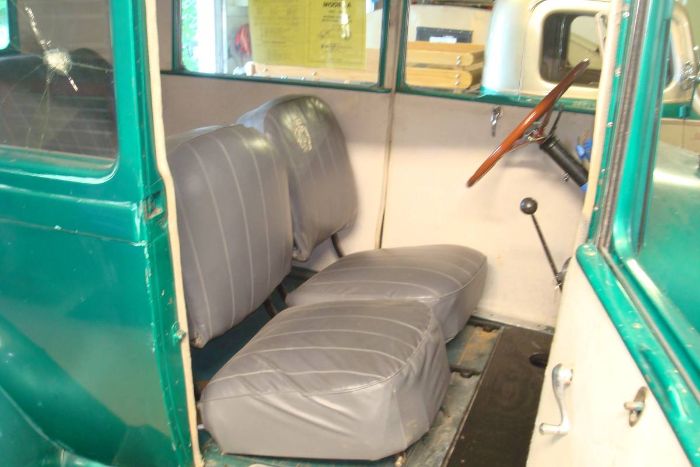 Ford-Model-a-1928-13