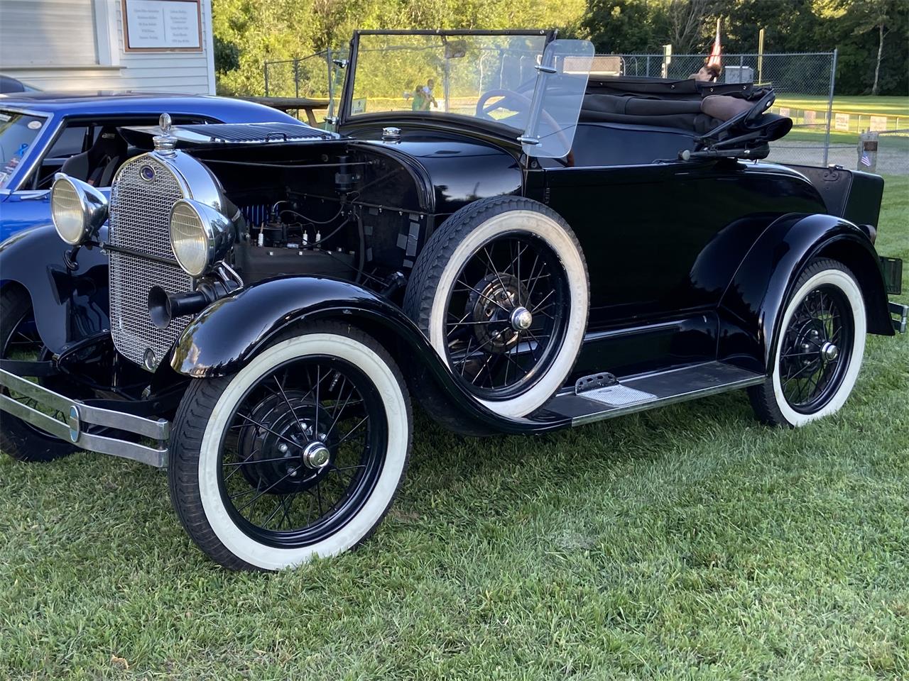 Ford-Model-a-1928-Black-Black-11