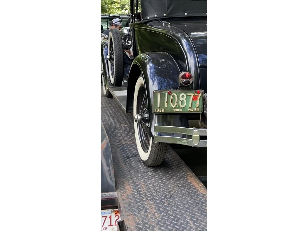 Ford-Model-a-1928-Black-Black-7
