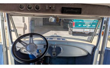Ford-Model-a-1928-Silverblue-Blue-17