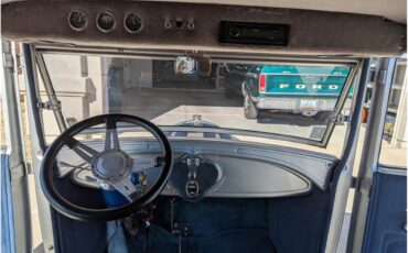 Ford-Model-a-1928-Silverblue-Blue-18