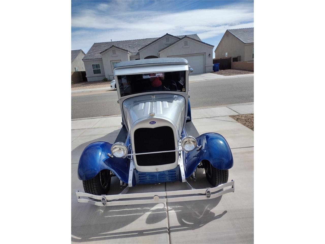 Ford-Model-a-1928-Silverblue-Blue-27