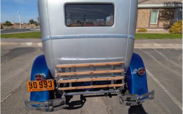 Ford-Model-a-1928-Silverblue-Blue-29