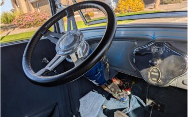 Ford-Model-a-1928-Silverblue-Blue-40