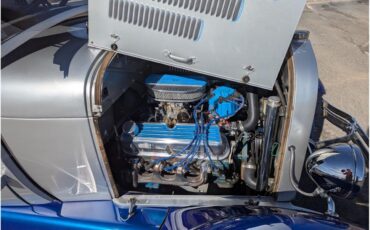Ford-Model-a-1928-Silverblue-Blue-46