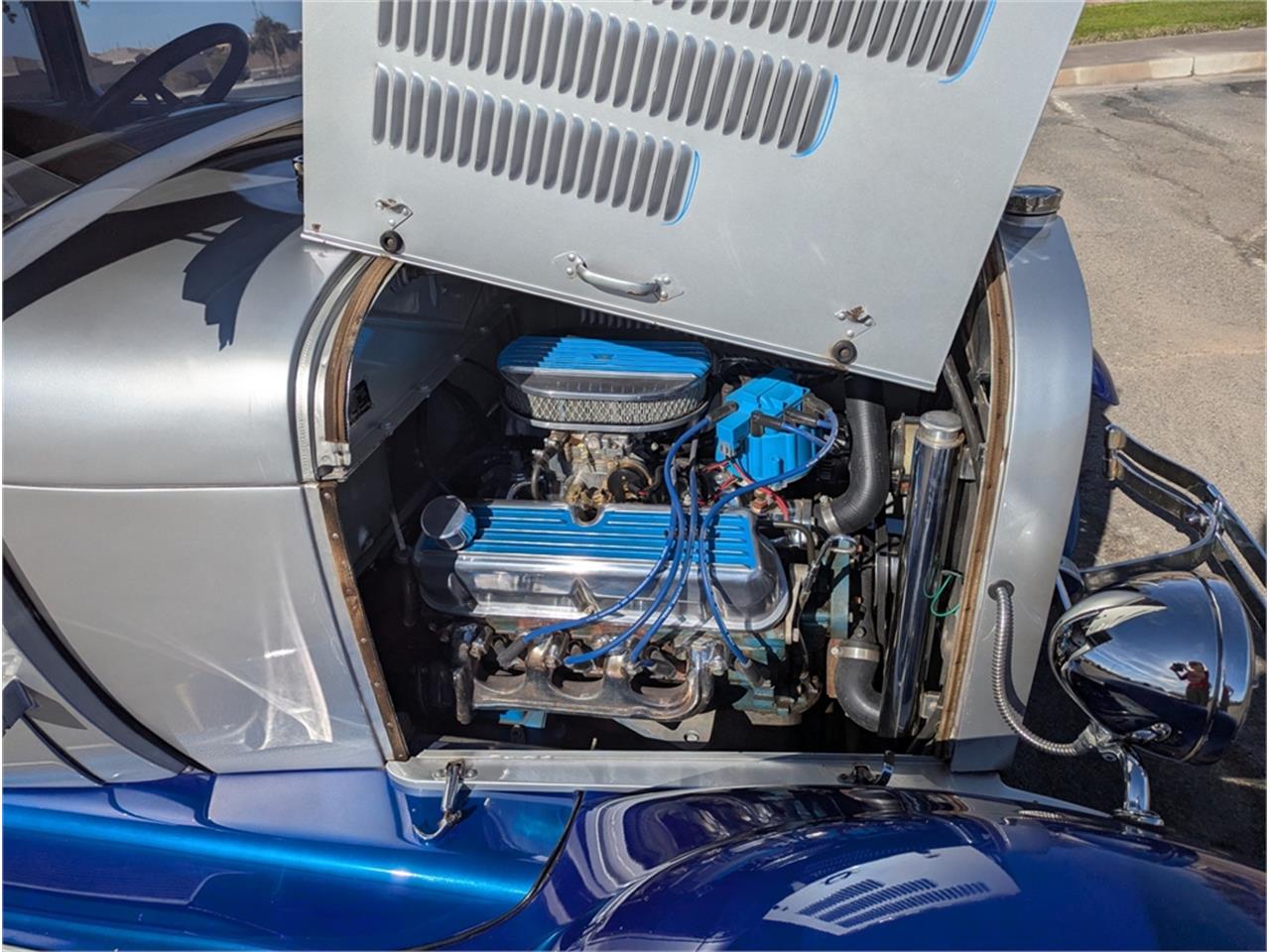 Ford-Model-a-1928-Silverblue-Blue-46