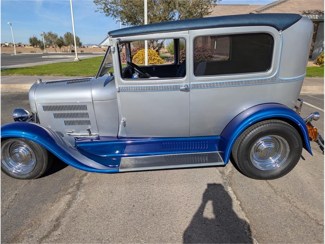 Ford-Model-a-1928-Silverblue-Blue-6