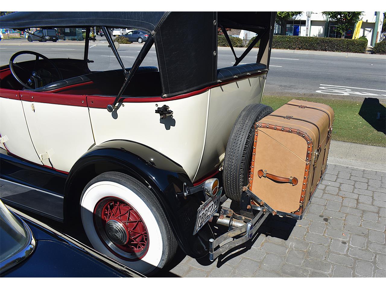 Ford-Model-a-1928-Two-Toned-Black-amp-Red-11