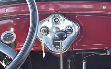 Ford-Model-a-1928-Two-Toned-Black-amp-Red-19
