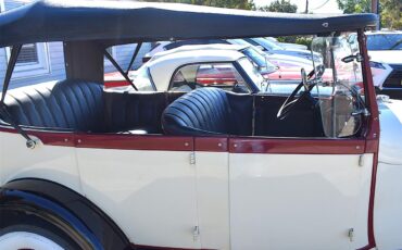 Ford-Model-a-1928-Two-Toned-Black-amp-Red-5
