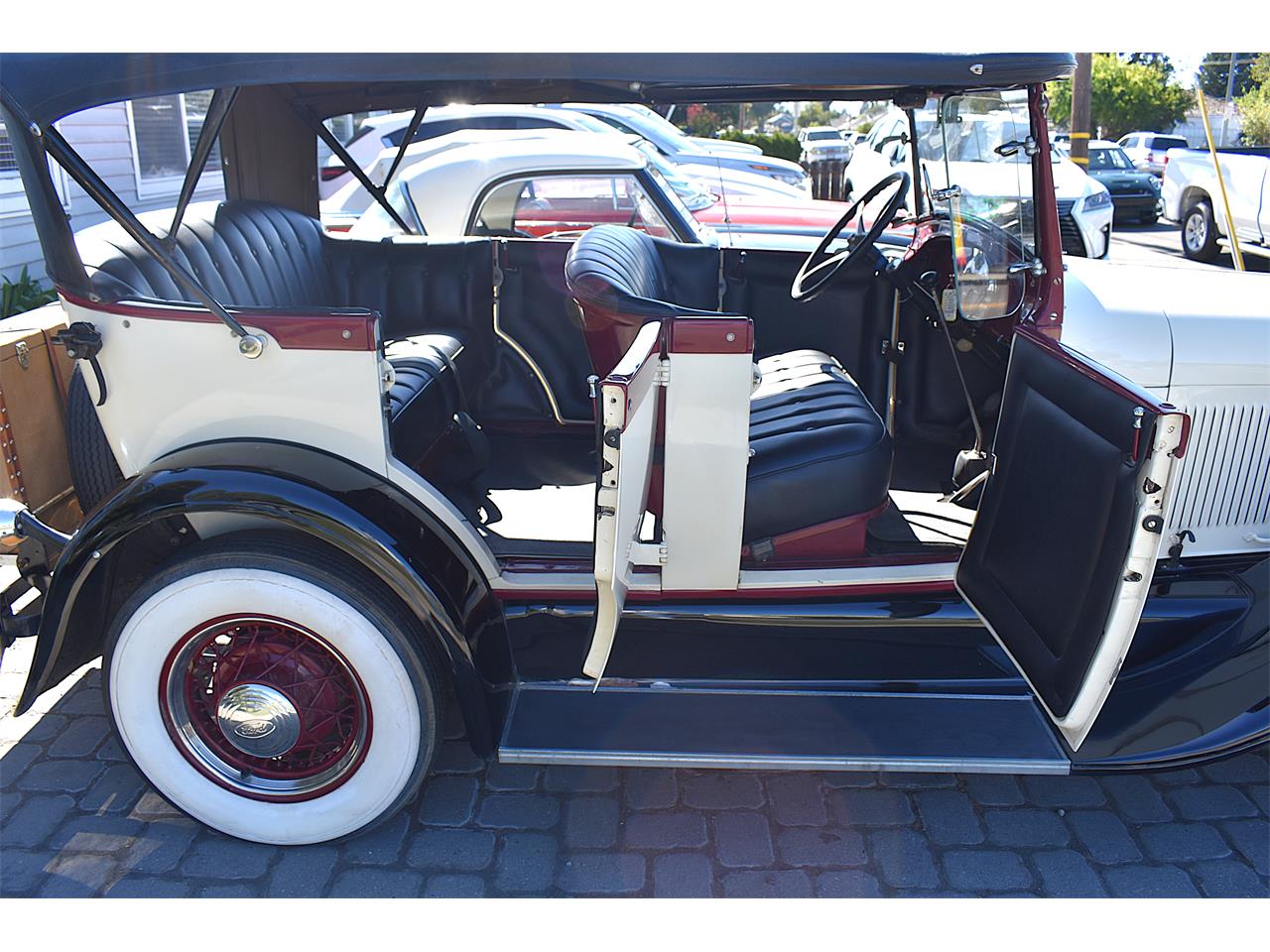 Ford-Model-a-1928-Two-Toned-Black-amp-Red-6