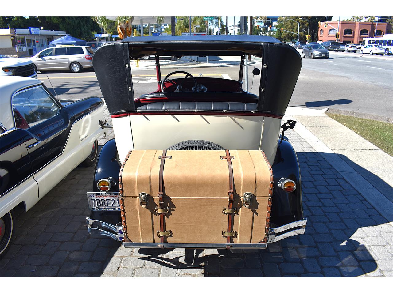 Ford-Model-a-1928-Two-Toned-Black-amp-Red-8