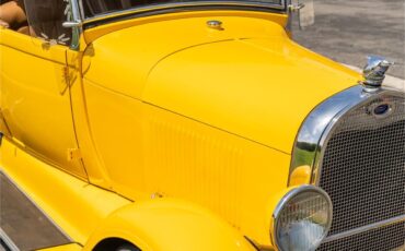 Ford-Model-a-1928-Yellow-Tan-10