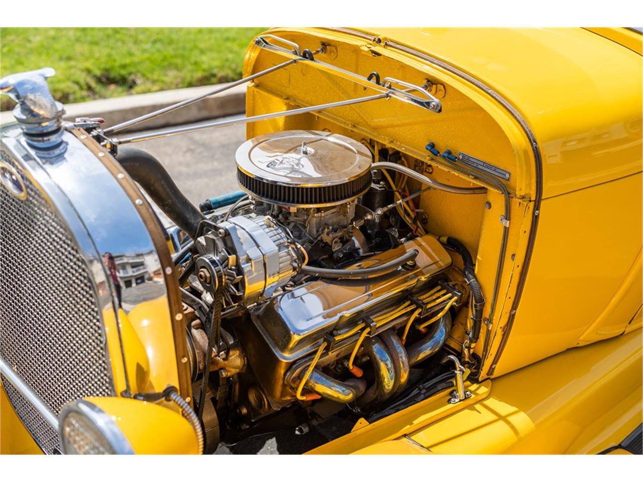 Ford-Model-a-1928-Yellow-Tan-25
