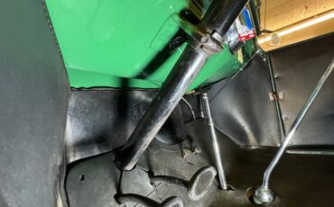 Ford-Model-a-1929-Balsam-Green-Black-15