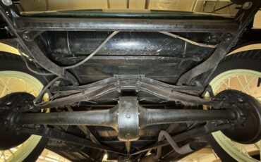 Ford-Model-a-1929-Balsam-Green-Black-31