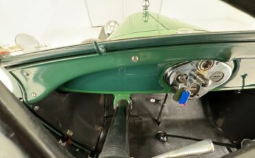 Ford-Model-a-1929-Balsam-Green-Black-40