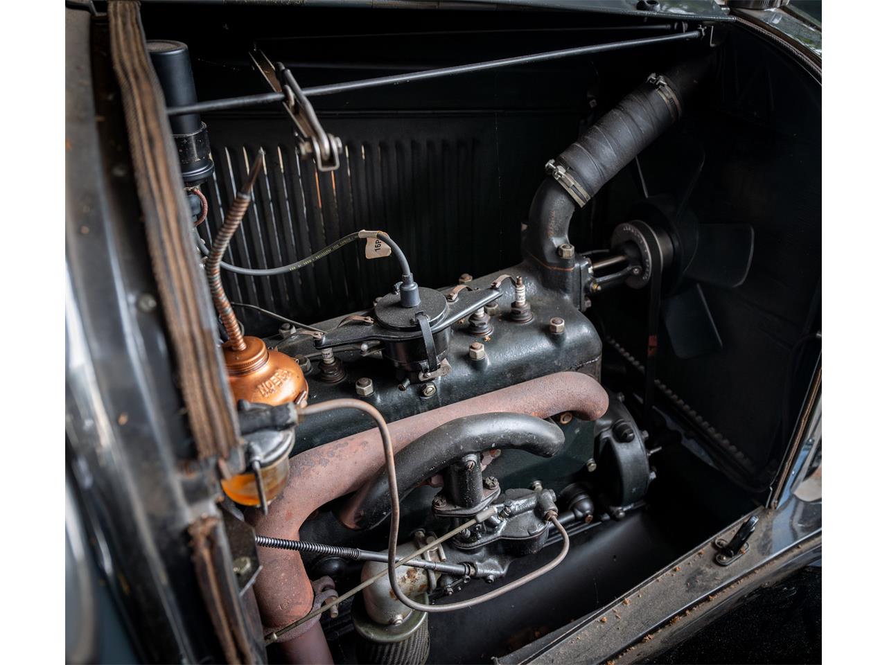 Ford-Model-a-1929-Blue-Gray-14