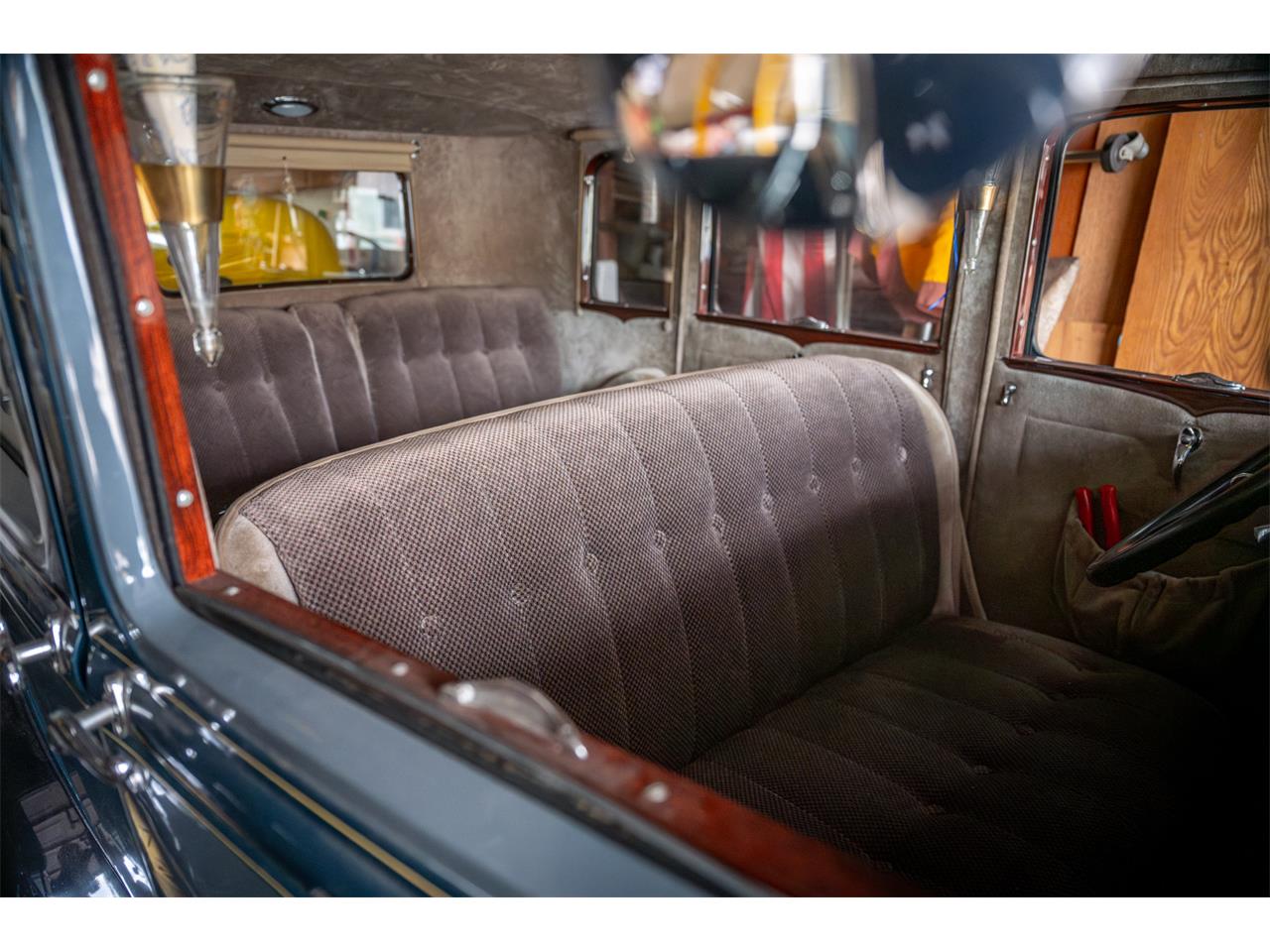 Ford-Model-a-1929-Blue-Gray-25