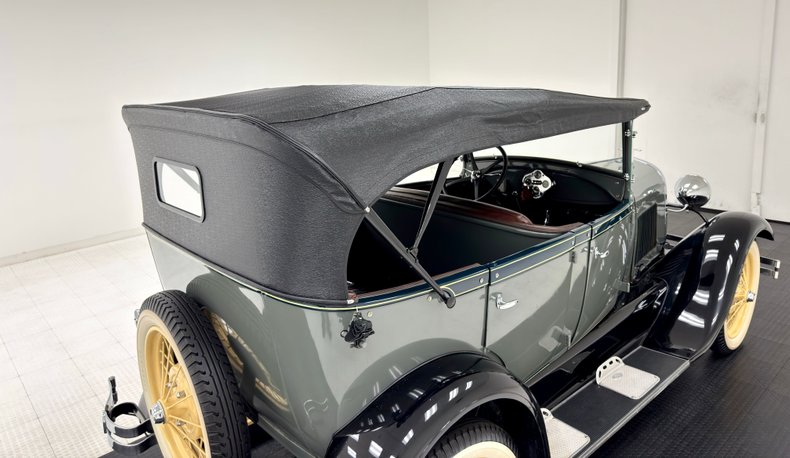 Ford-Model-a-1929-Bonnie-Gray-Saddle-21