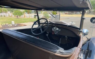 Ford-Model-a-1929-BrownBlack-1