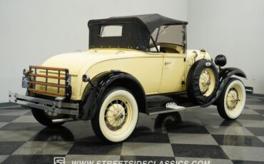Ford-Model-a-1929-Cream-10
