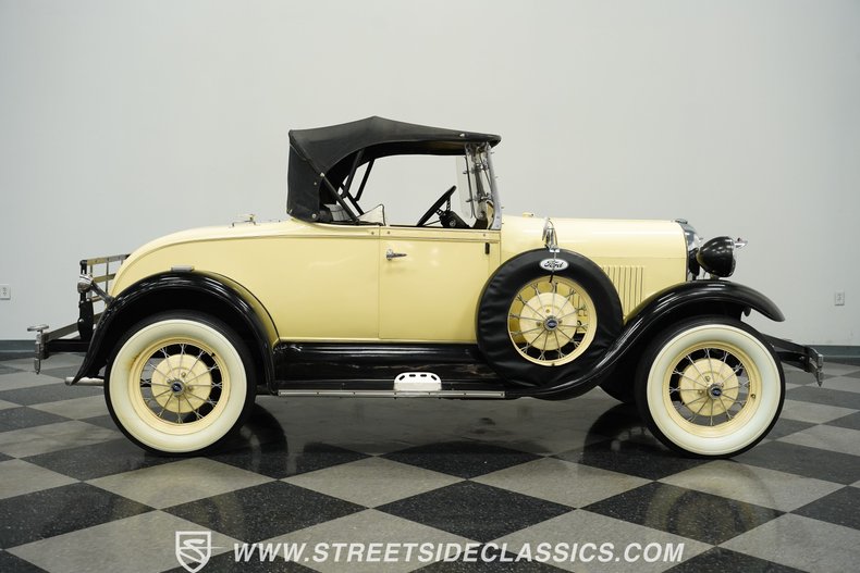 Ford-Model-a-1929-Cream-12