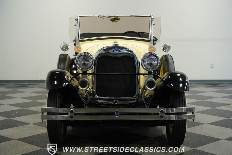 Ford-Model-a-1929-Cream-15
