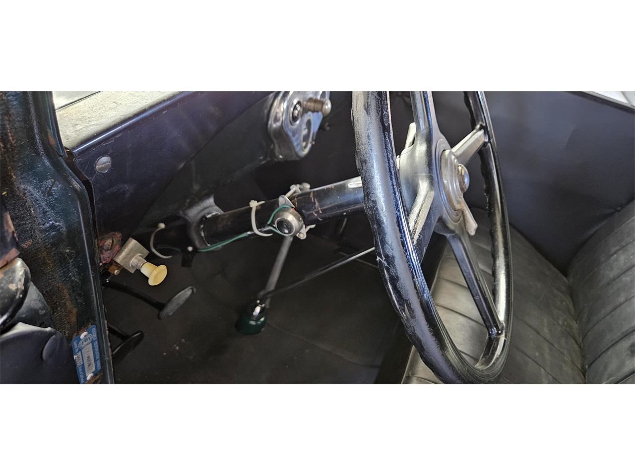 Ford-Model-a-1929-GreenBlack-Black-15