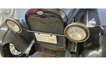 Ford-Model-a-1929-GreenBlack-Black-26