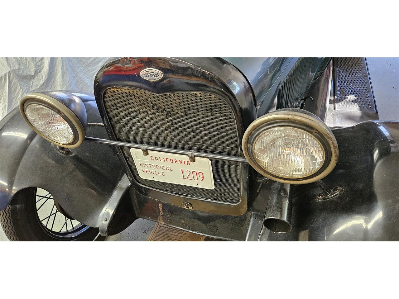 Ford-Model-a-1929-GreenBlack-Black-26