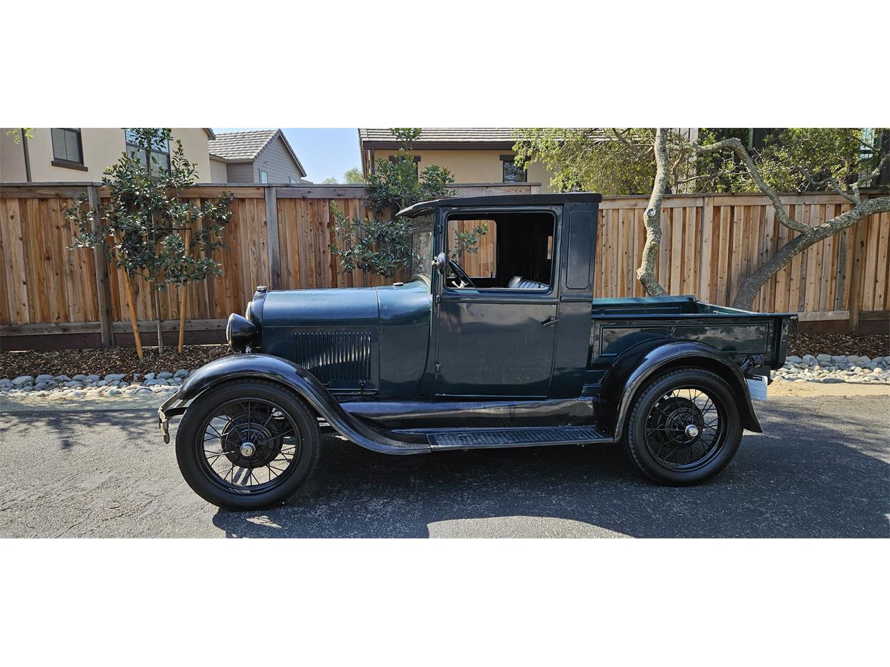 Ford-Model-a-1929-GreenBlack-Black-3
