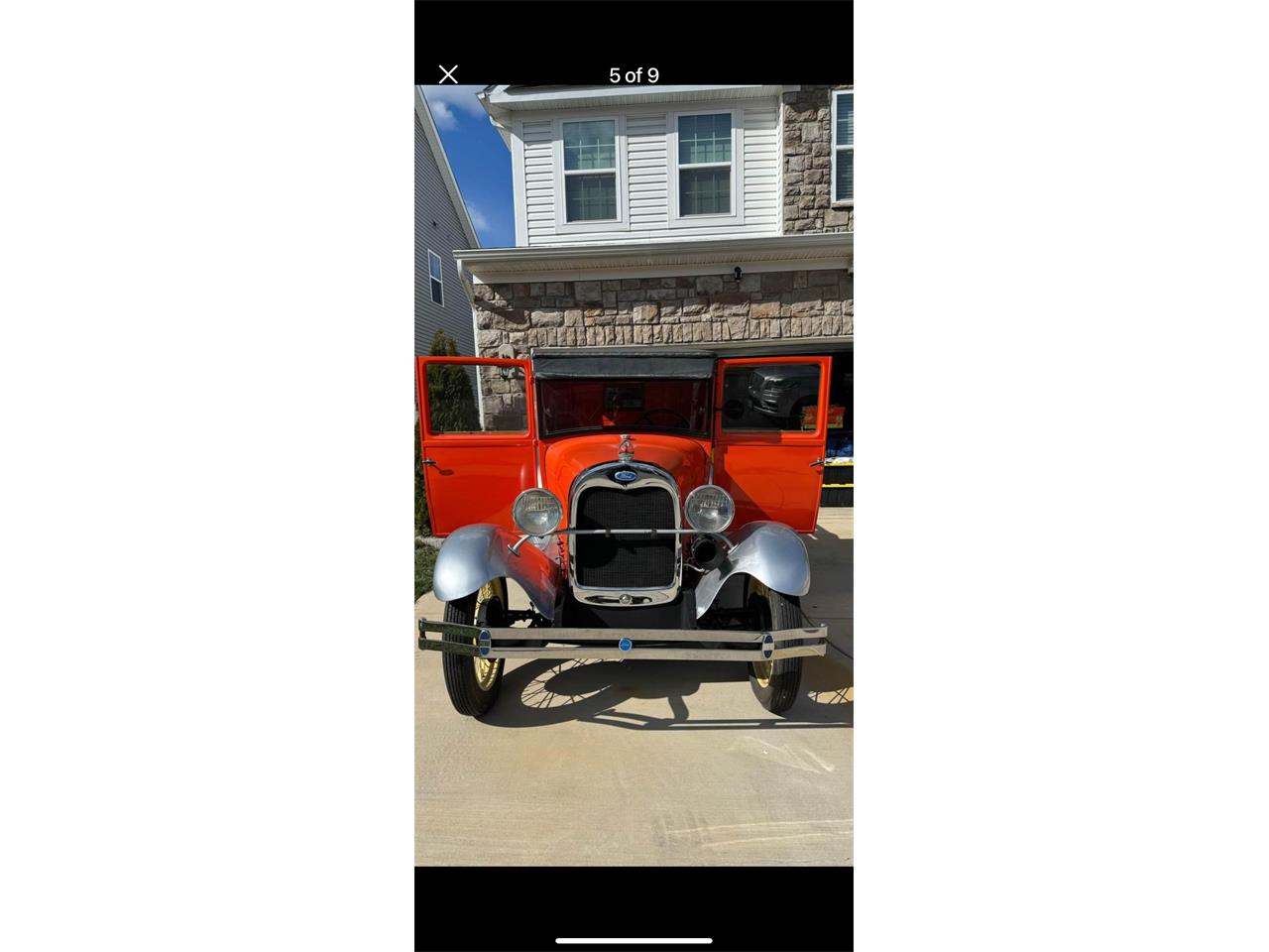 Ford-Model-a-1929-Orange-Grey-Black-6
