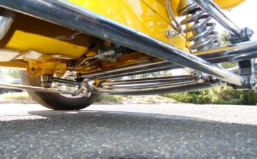 Ford-Model-a-1929-Yellow-Tan-12