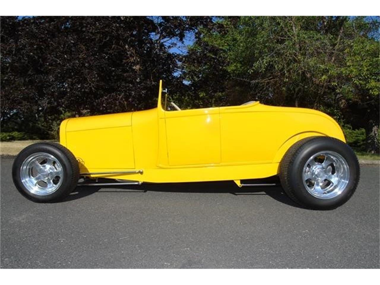 Ford-Model-a-1929-Yellow-Tan-19