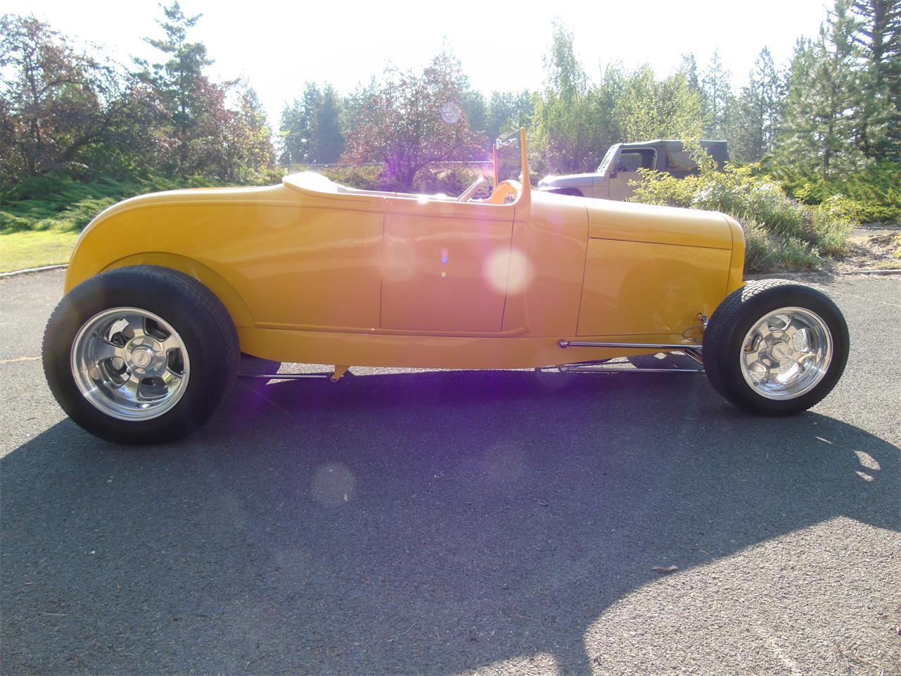 Ford-Model-a-1929-Yellow-Tan-3