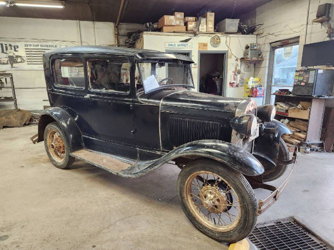 Ford-Model-a-1930-Black-2