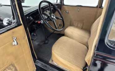 Ford-Model-a-1930-Black-Tan-1