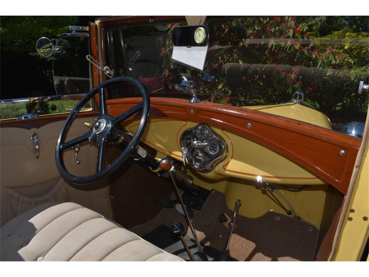 Ford-Model-a-1930-Bronson-yelseal-brn-Lt-broadcloth-wool-12