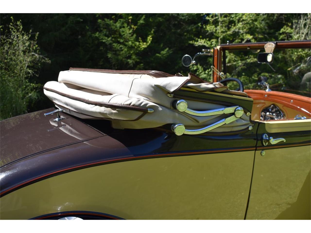 Ford-Model-a-1930-Bronson-yelseal-brn-Lt-broadcloth-wool-14