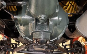 Ford-Model-a-1930-Bronson-yelseal-brn-Lt-broadcloth-wool-18