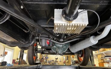 Ford-Model-a-1930-Bronson-yelseal-brn-Lt-broadcloth-wool-19