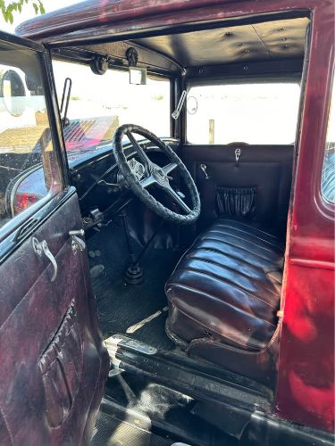 Ford-Model-a-1930-Burgundy-Burgundy-4